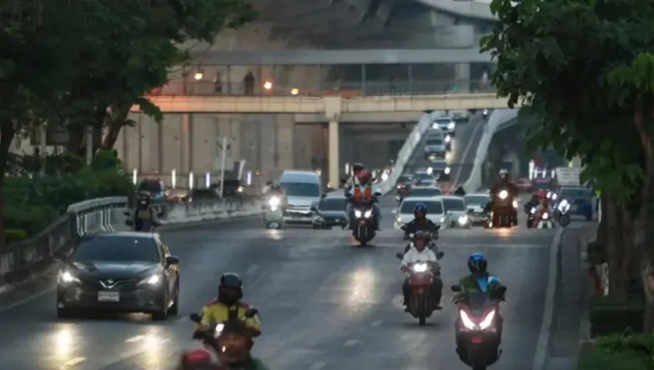 থাইল্যান্ডে নববর্ষের উৎসবের চারদিনে সড়ক দুর্ঘটনায় প্রাণ গেল ১৫৪ জনের